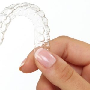 BENEFITS OF INVISIBLE BRACES