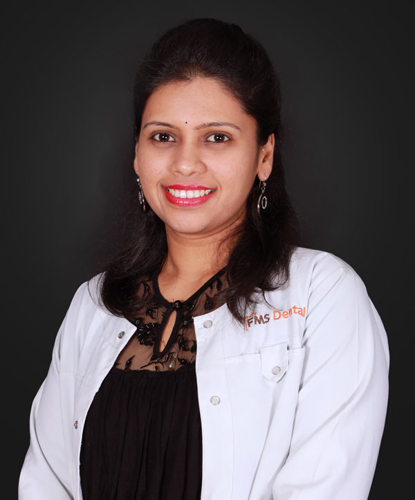 Dr.-Harshitha-Periodontist