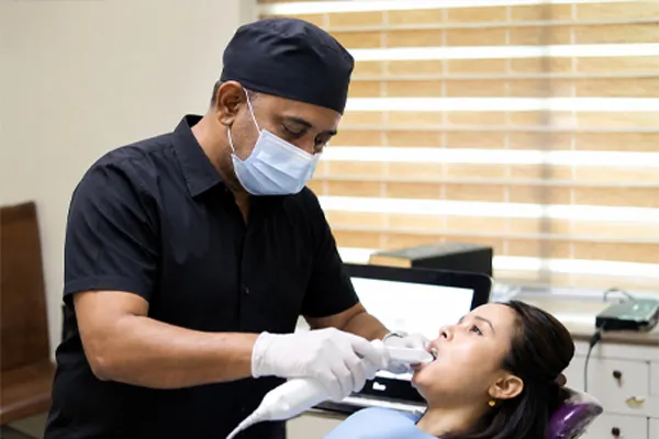  Digital Intraoral Scanning